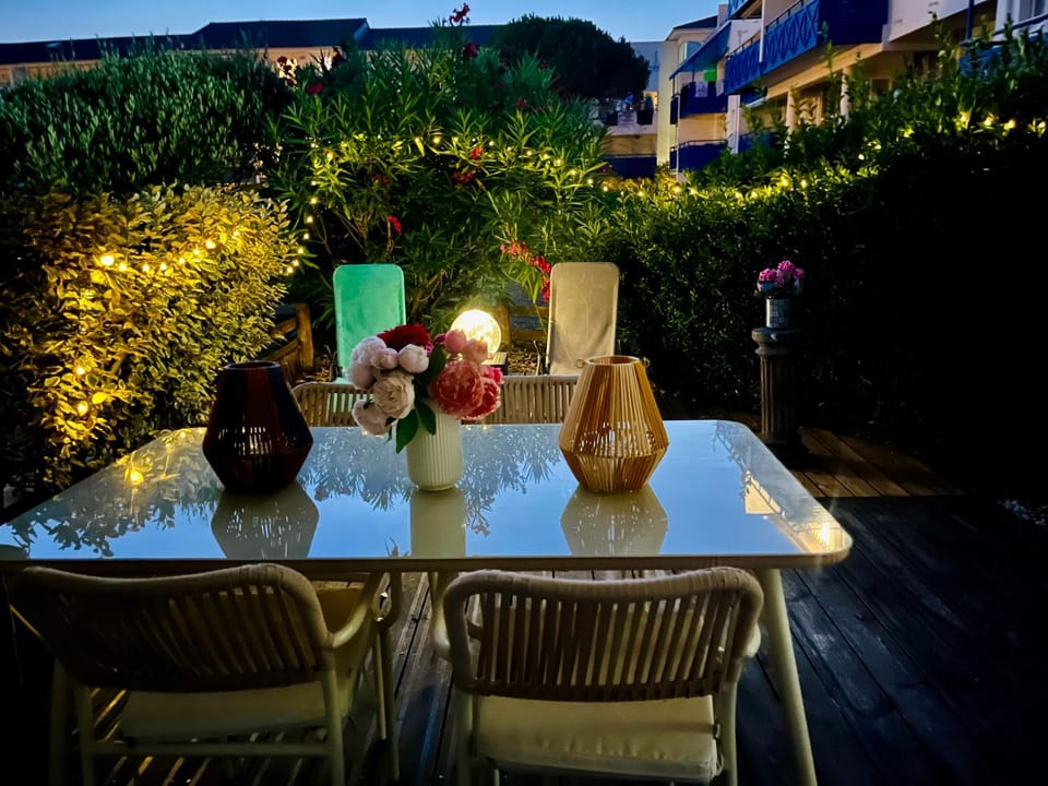 Quiet, cozy and central Beach Apartment with Pool &Terrasse Apartment in Lacanau