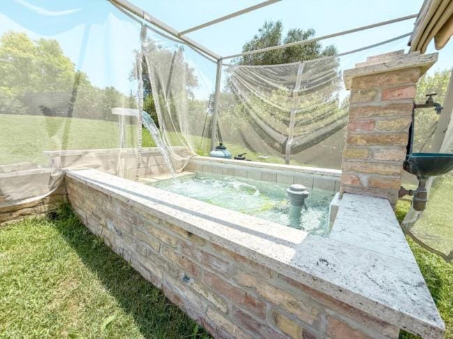 Hot Tub