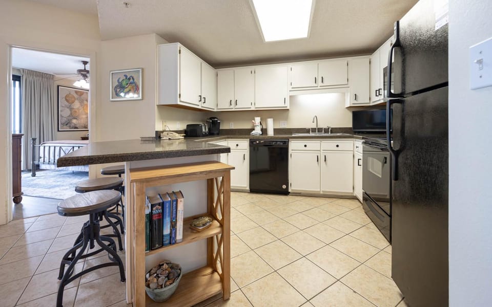 Phoenix X 307 Apartment in Ono Island