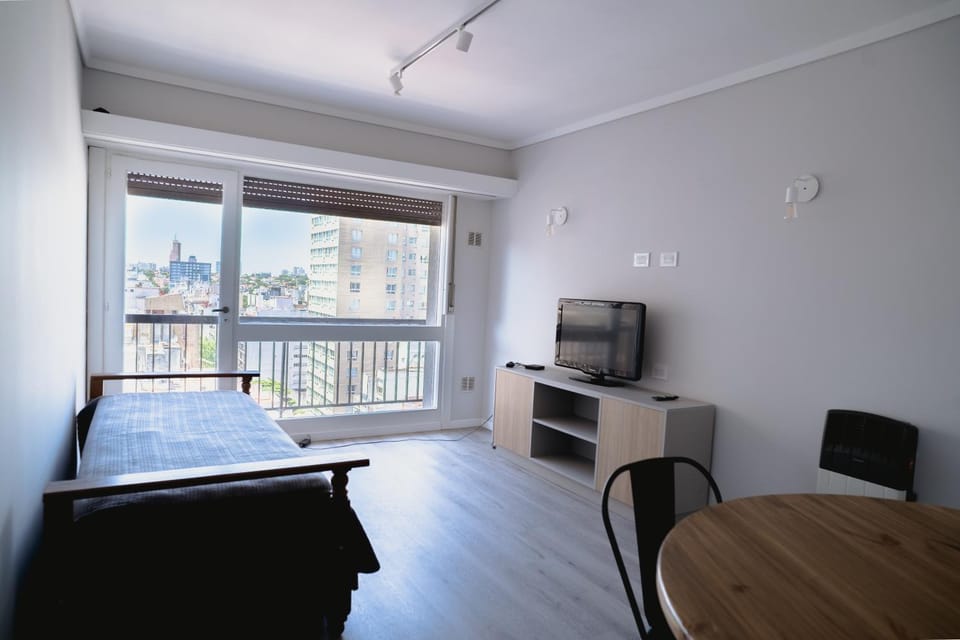 Check and Home - Gascón II - 4 Huéspedes a 600 mts de la Playa Apartment in Mar del Plata