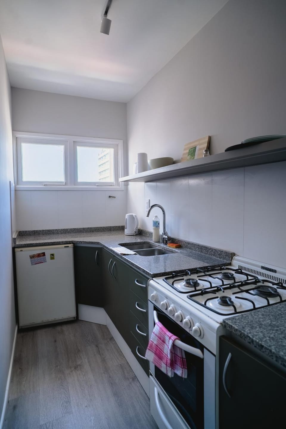 Check and Home - Gascón II - 4 Huéspedes a 600 mts de la Playa Apartment in Mar del Plata