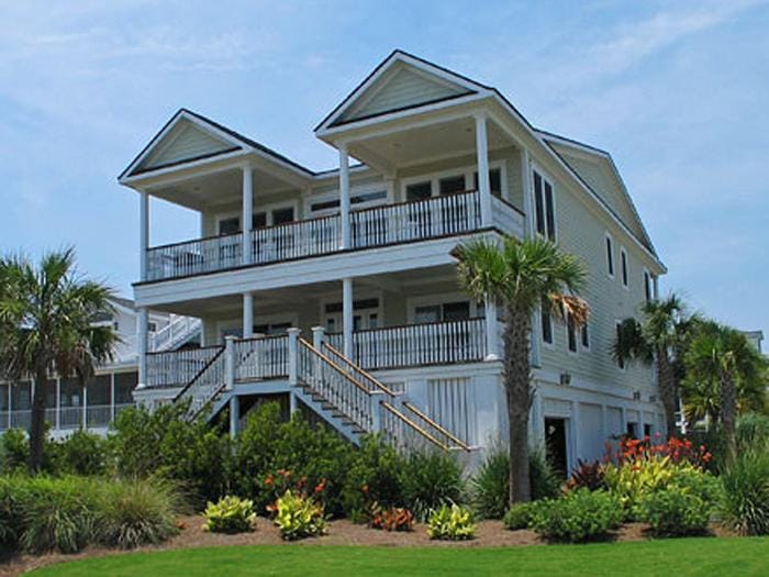 Palm Manor by Exclusive Properties Pool, Elevator, Views House in Isle of Palms