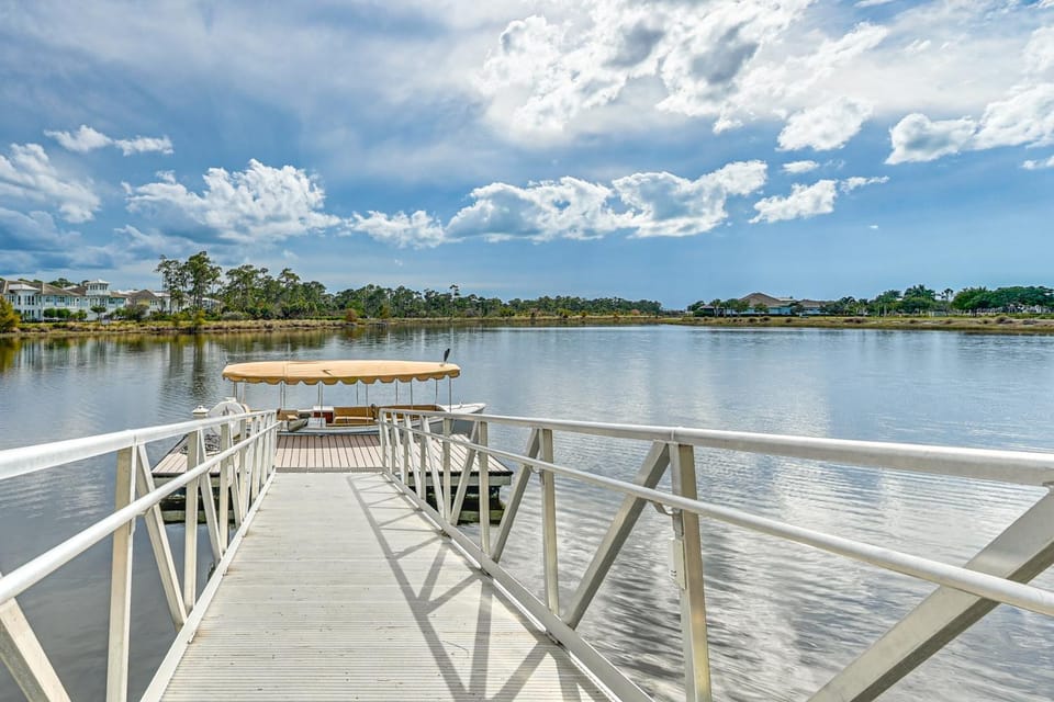 3 Mi to Naples Beach! Couple's Resort Getaway House in Collier County