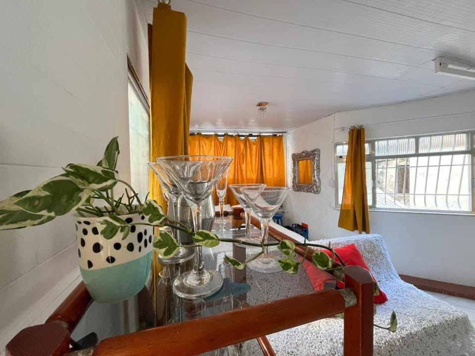 SUH Copacabana 151 Garden Barbecue Apartment in Rio de Janeiro