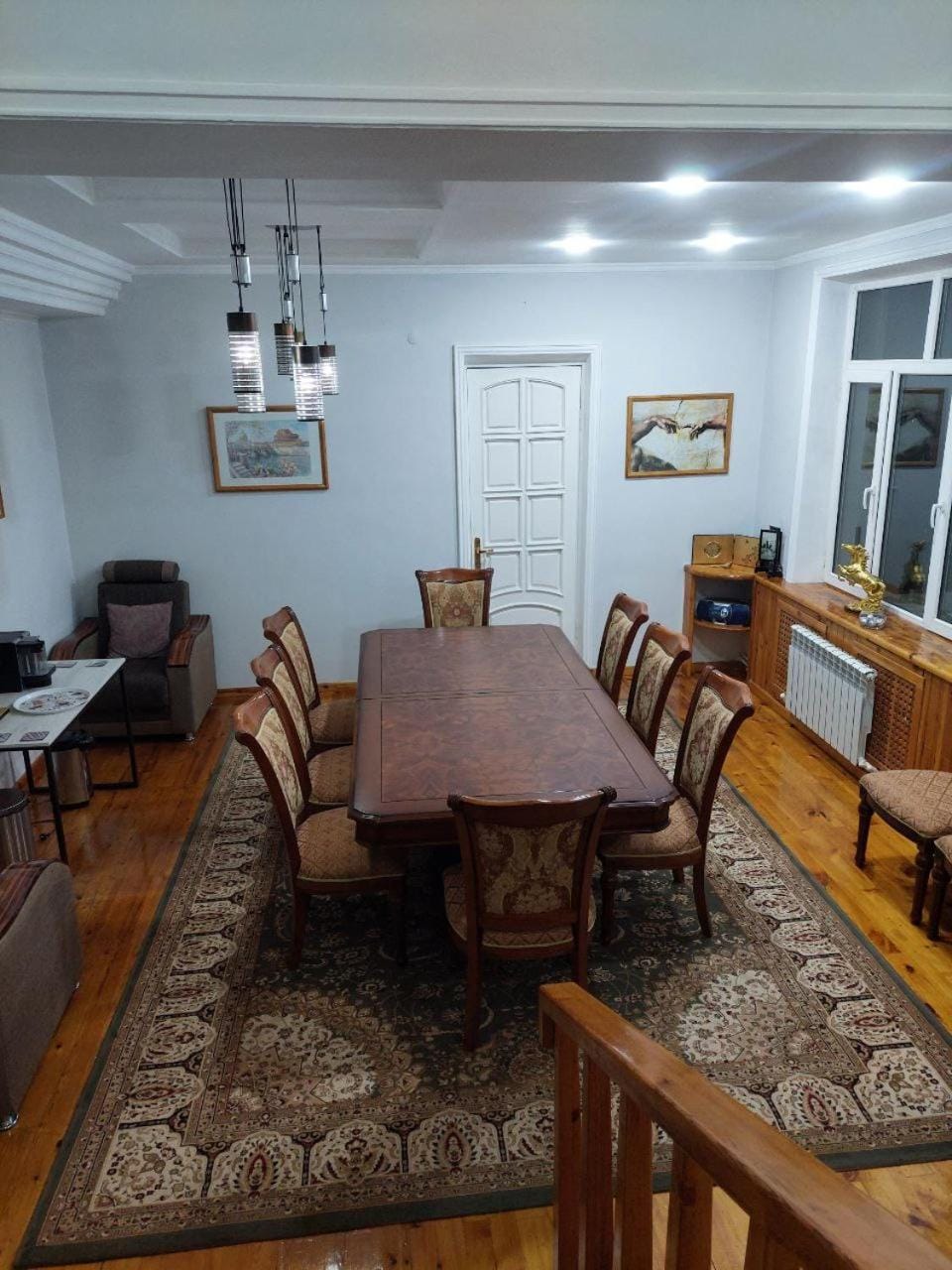 Seating area, Dining area, Internal: Not applicable to any particular room