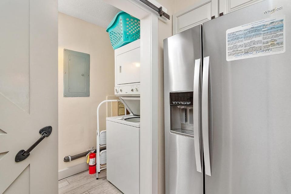 Shoreline Towers #2083 Apartment in Destin