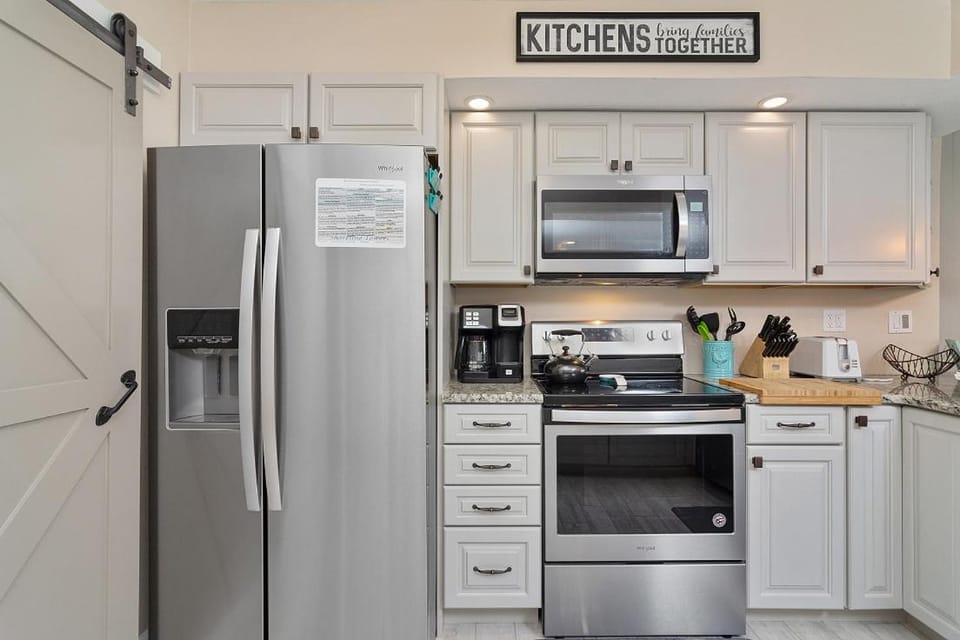 Shoreline Towers #2083 Apartment in Destin