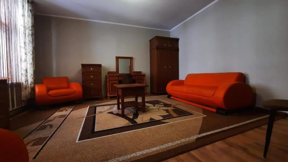 Dwupokojowy lokal z kuchnią Apartment in Lviv Oblast