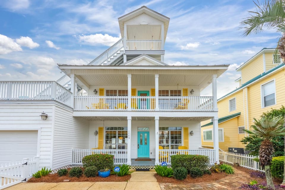 Stairway to Hammock Heaven House in Destin