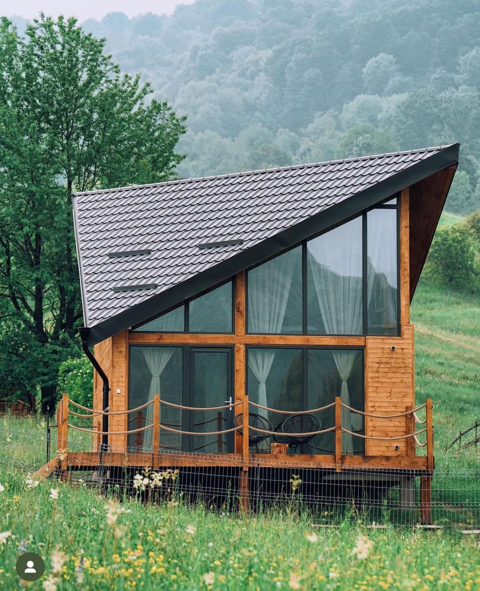 NorAtlas Heritage - Adults Only Nature lodge in Prahova, Romania