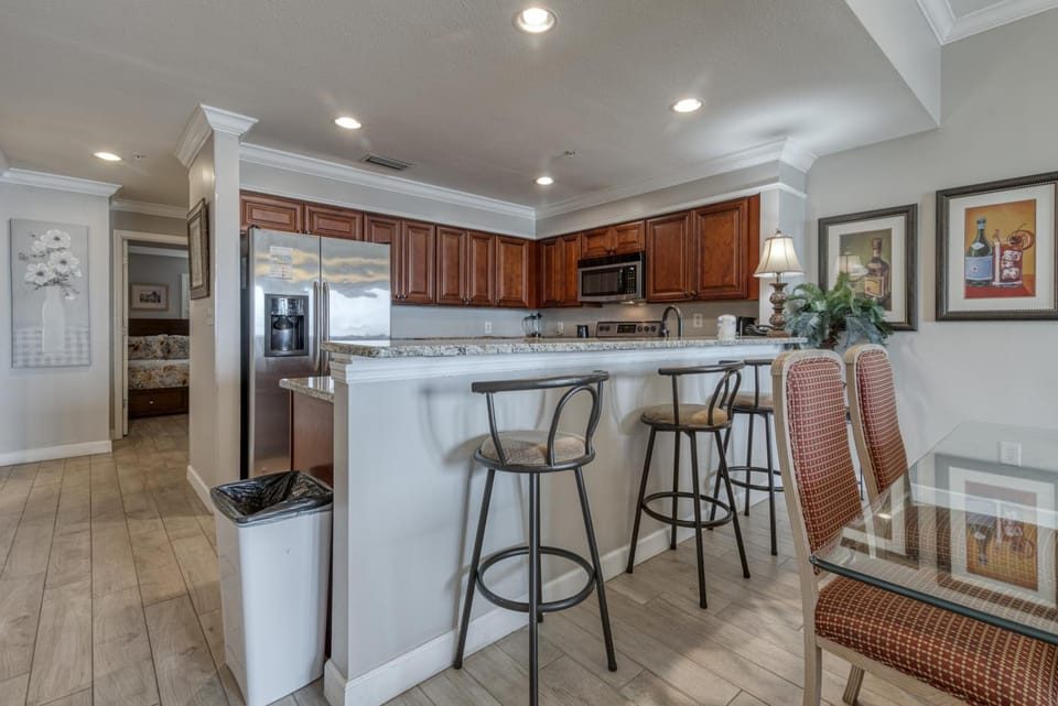 The Inn At Crystal Beach #103a Apartment in Destin