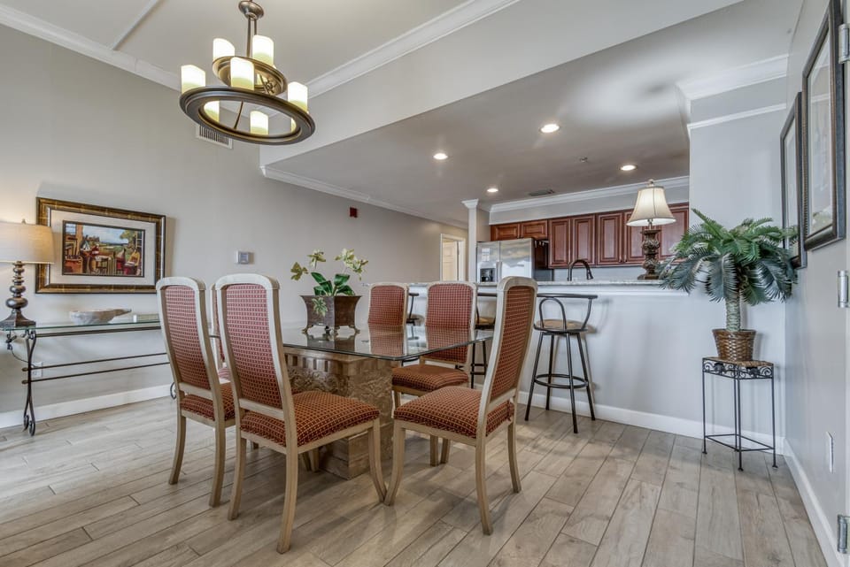 The Inn At Crystal Beach #103a Apartment in Destin