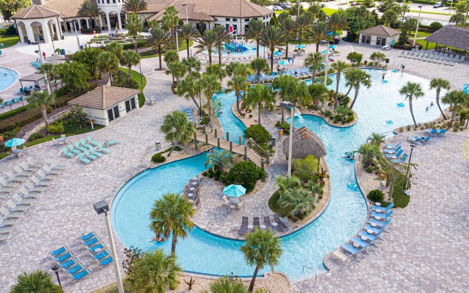 Private Family Oasis in ChampionsGate House in Four Corners