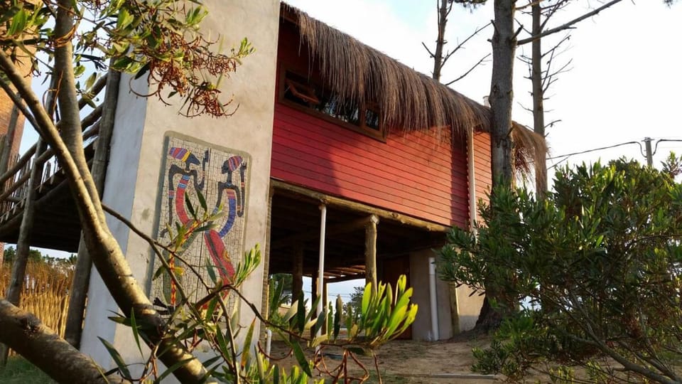 Los Geckos, a beautiful cabin in Punta del Diablo Cabin in Rocha Department, Uruguay