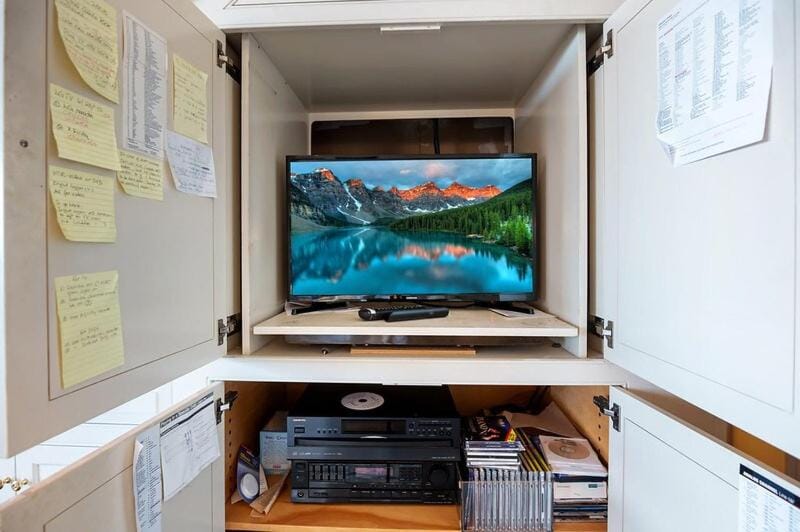 TV and multimedia, Living room