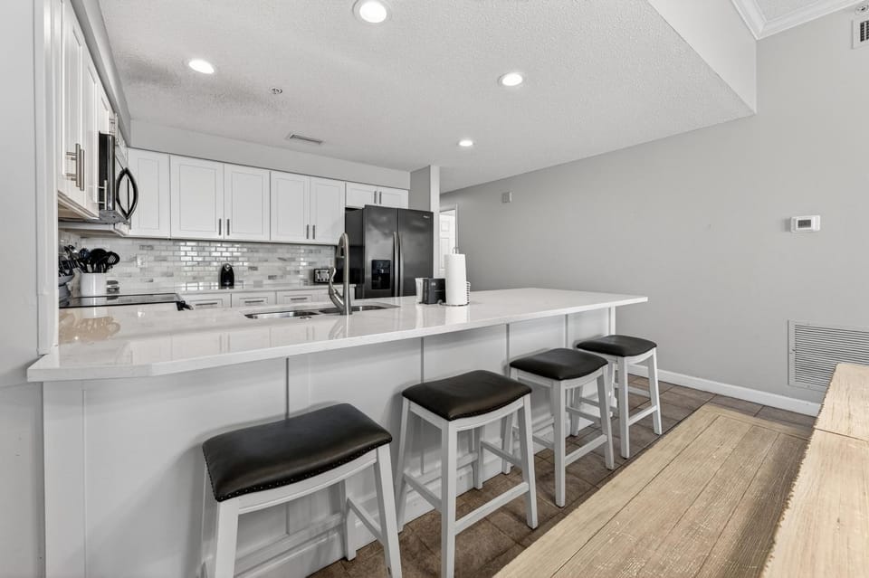 The Inn At Crystal Beach #108a Apartment in Destin