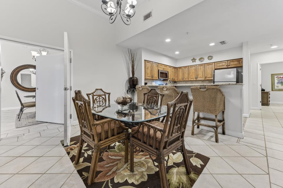 The Inn At Crystal Beach #203b Apartment in Destin