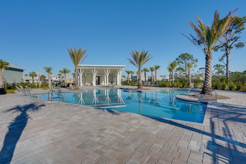 Stroll to Shore: Airy Home w/ Lanai in Port St Joe House in Florida