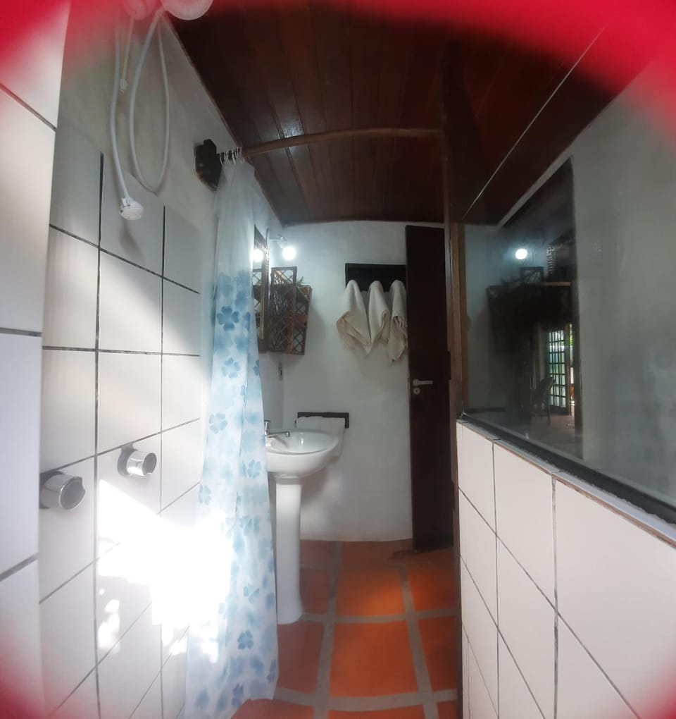 Duplex com charme no verde e a 150m da areia da Praia da Lagoinha House in Florianopolis