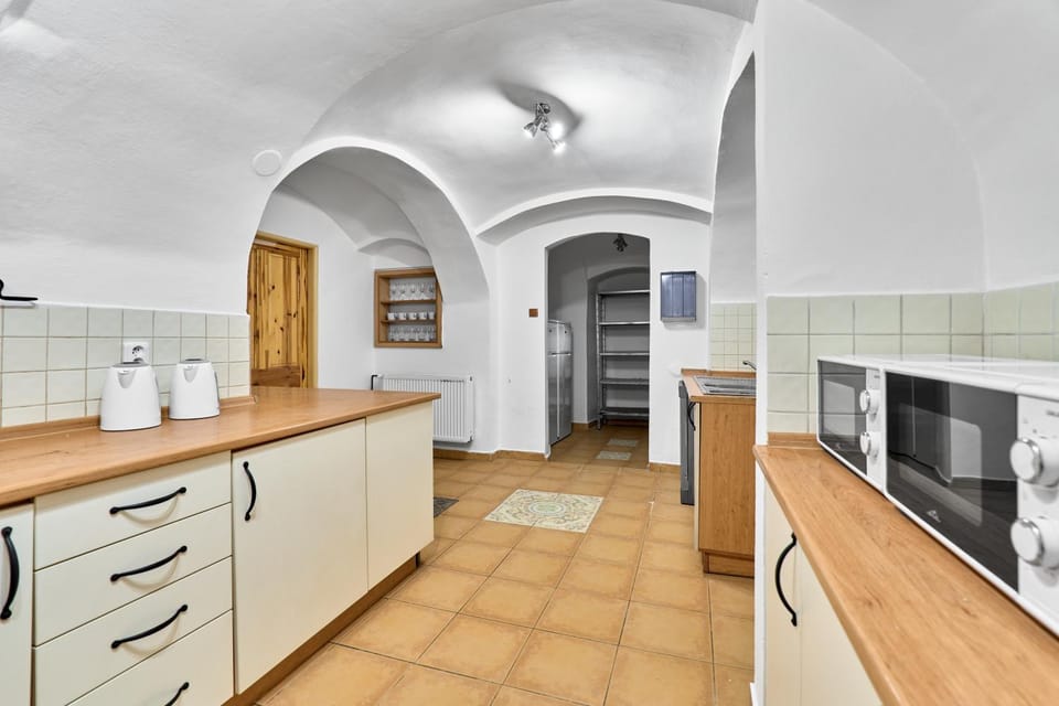 Kitchen or kitchenette, dishwasher, oven, stove, kitchen