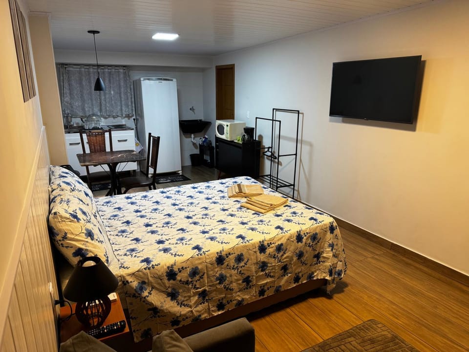 TV and multimedia, Photo of the whole room
