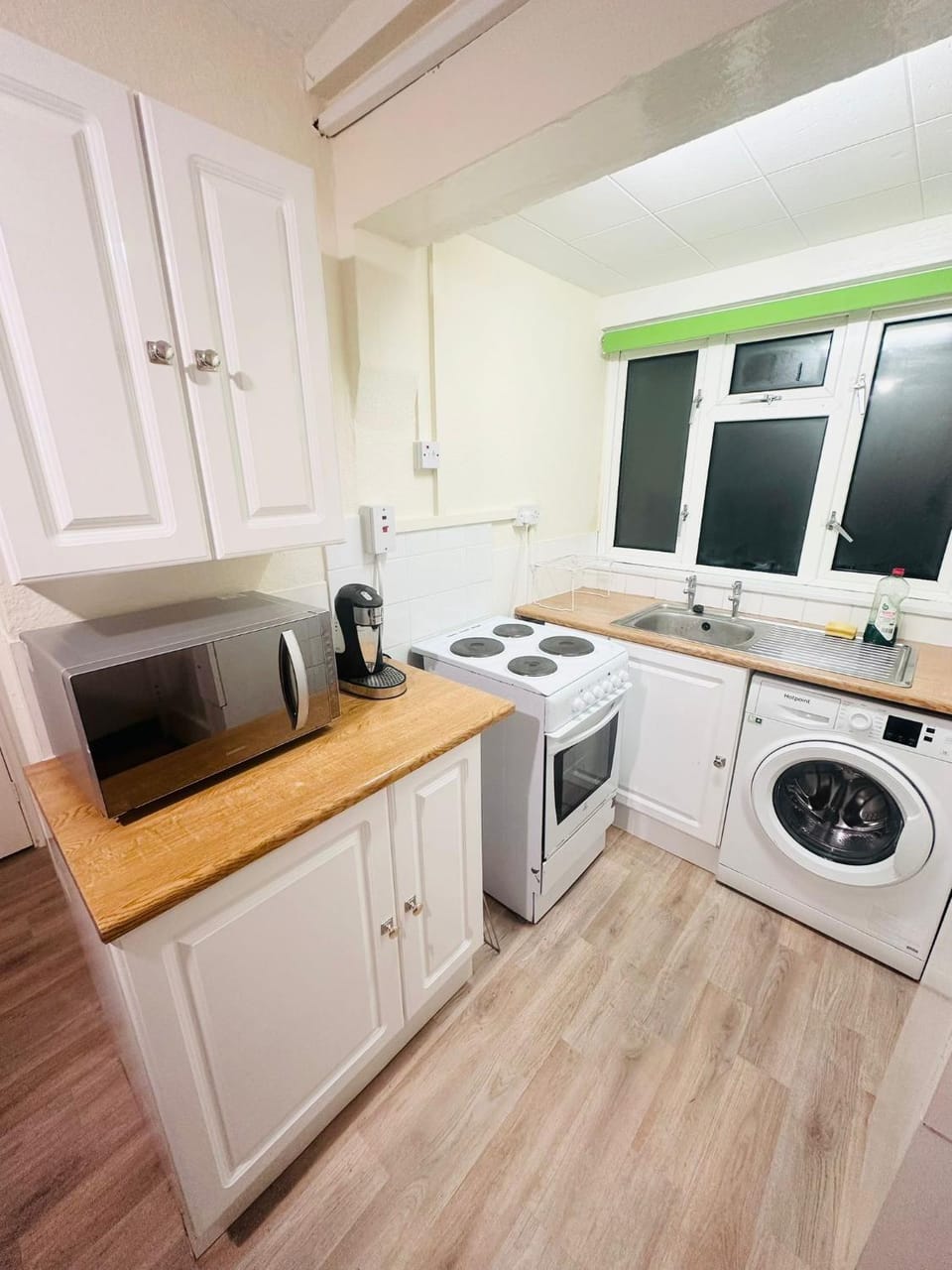 Kitchen or kitchenette, kitchen