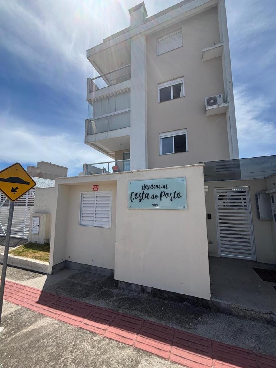 Property building, Street view