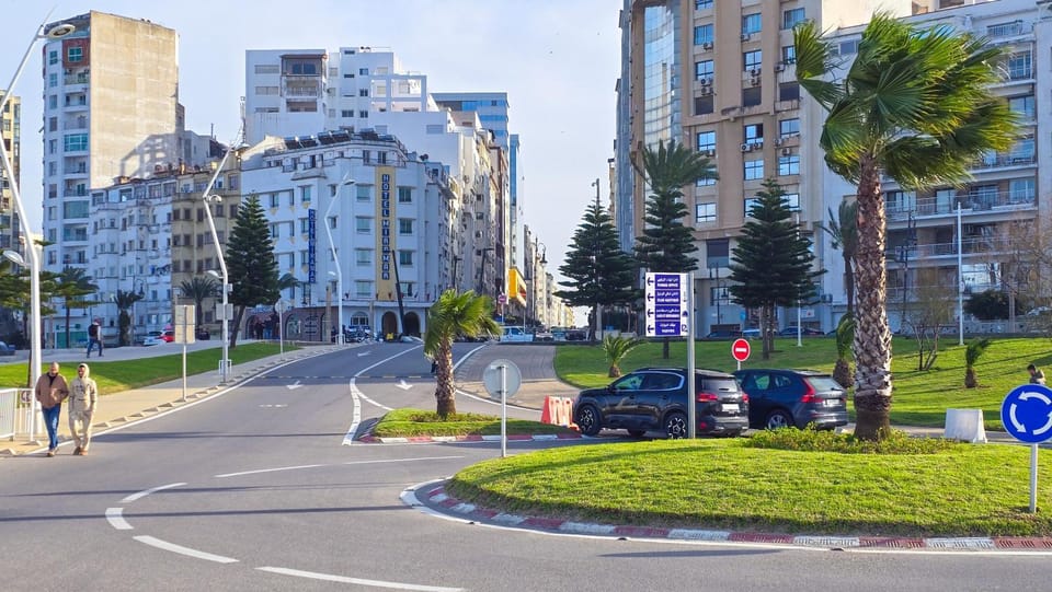 Day, Neighbourhood
