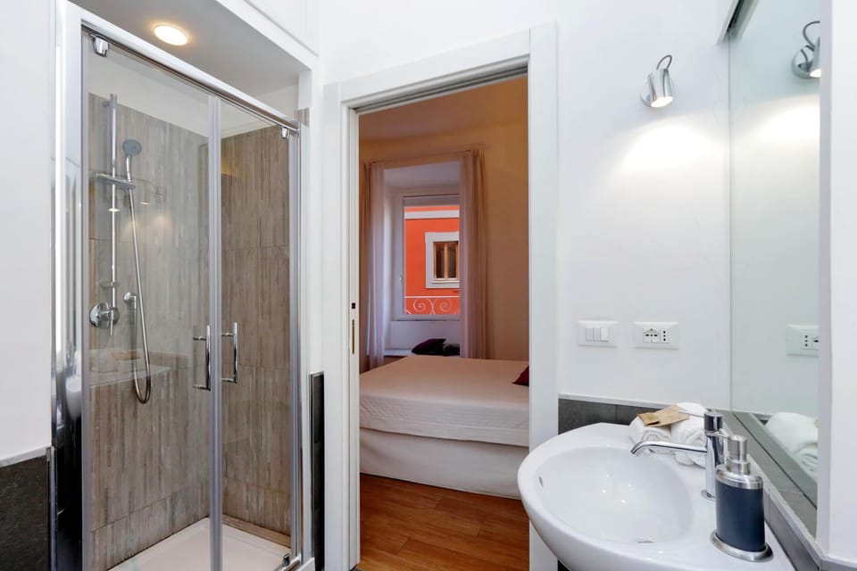 spanish steps home Apartment in Rome