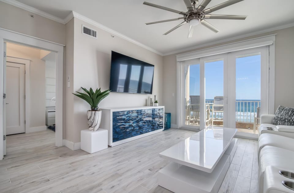 The Inn At Crystal Beach #308 Apartment in Destin