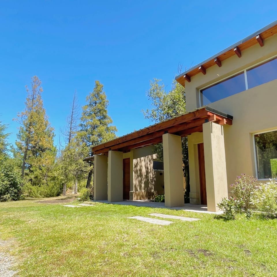 Property building, Day, Natural landscape, Garden view