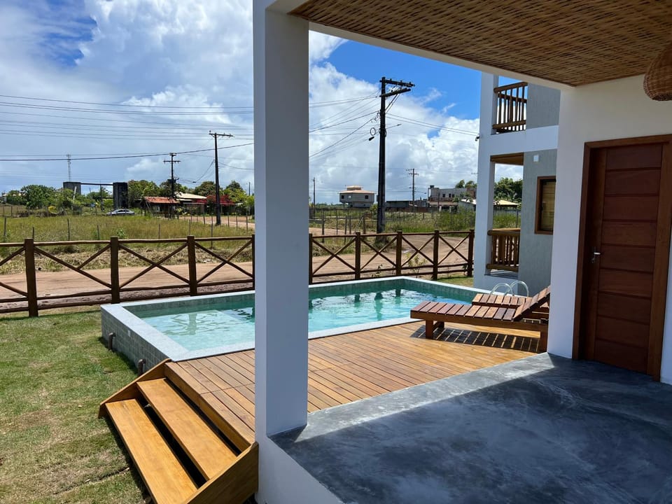 Patio, Day, Swimming pool, sunbed