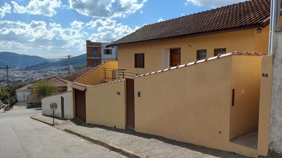 Casa amarela - Perto do Centro House in State of São Paulo