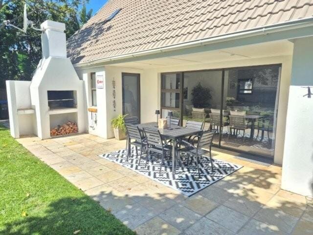 Cozy St Francis Holiday Home House in Eastern Cape