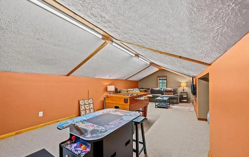 Spirit Bear Private Smoky Mountain Cabin on 4 Acres with Hot Tub Cabin in Sevierville