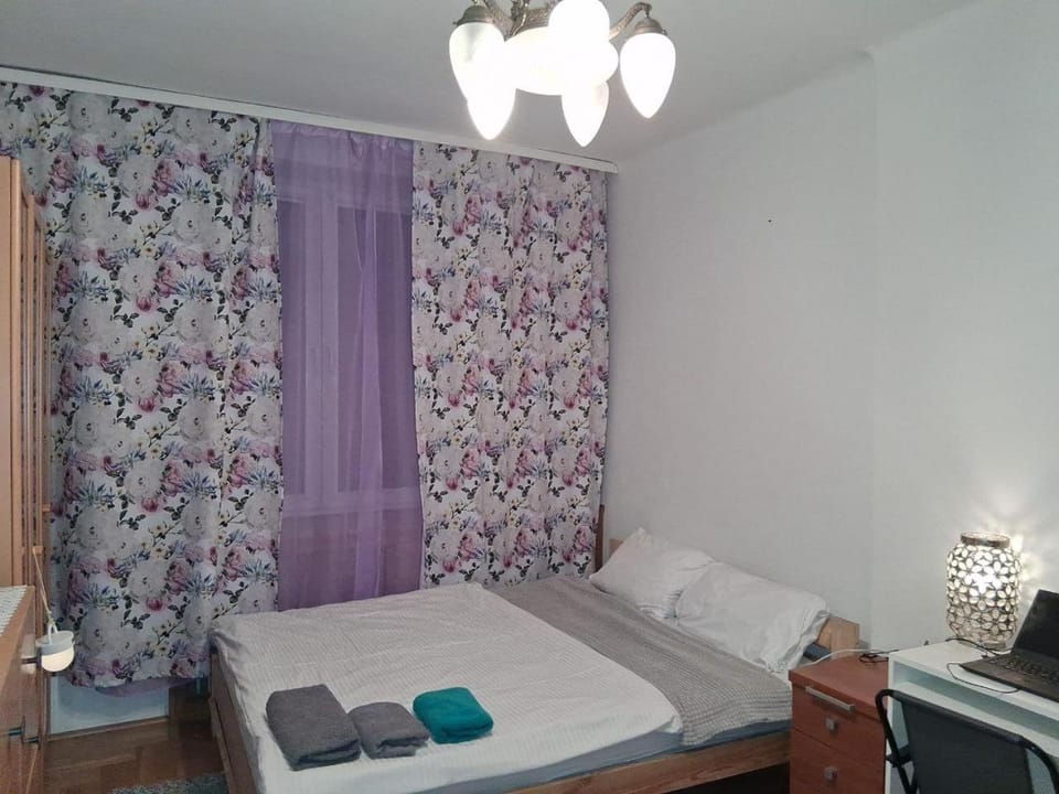 Just room in flat near Royal Lazienki Park Vacation rental in Warsaw