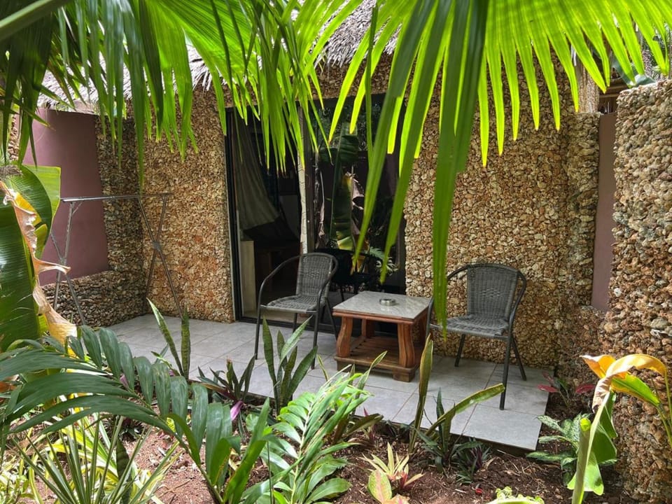 Jungle of Peace Guesthouse Apartment in Central Visayas