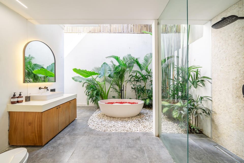 Bathroom, Bath