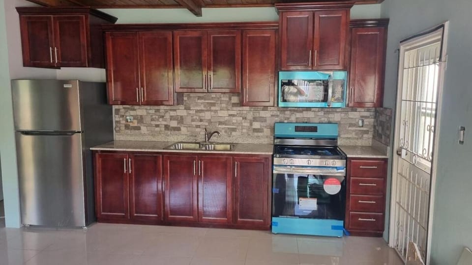 Halfmoonbay Pink Butterfly 1 bedroom right Apartment in Leeward Islands