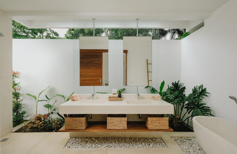 Bathroom, Bath