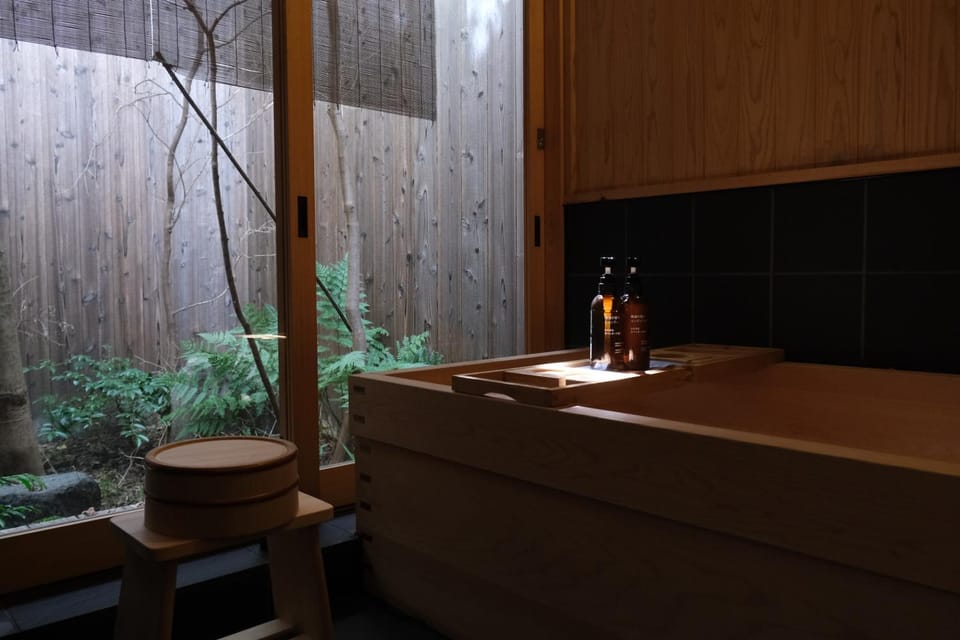Bathroom, Bath