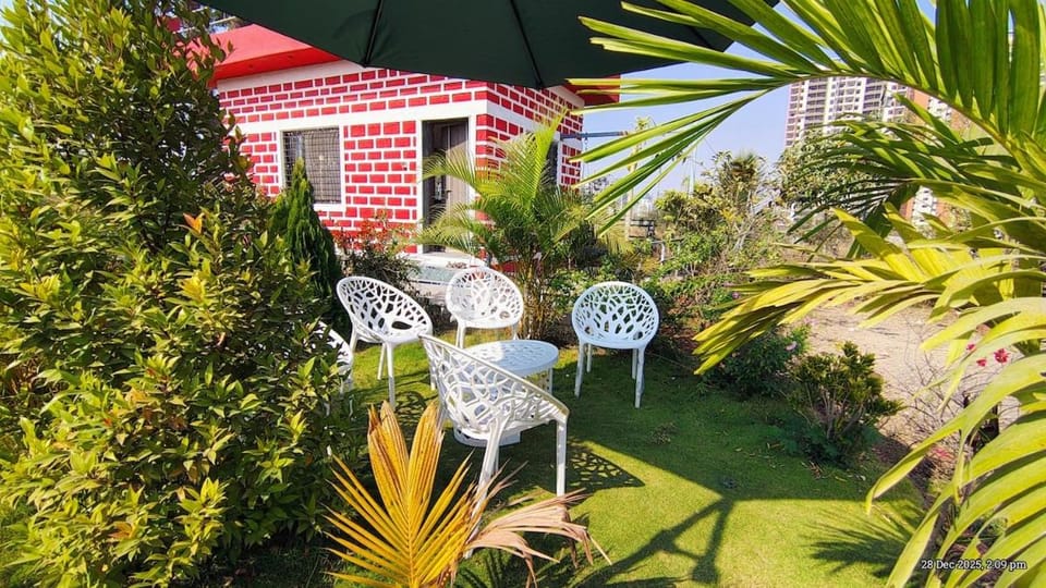 Hirkani Farm - Farm stay, Garden & Sunset Views Campground/ 
RV Resort in Maharashtra