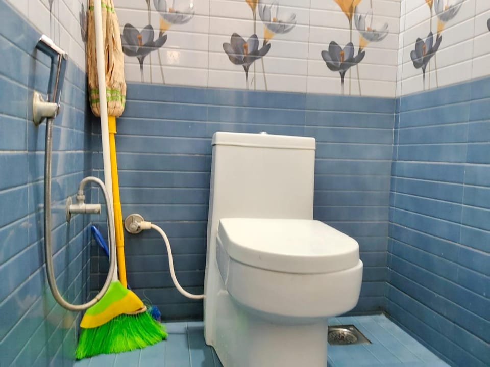 Toilet, Bathroom