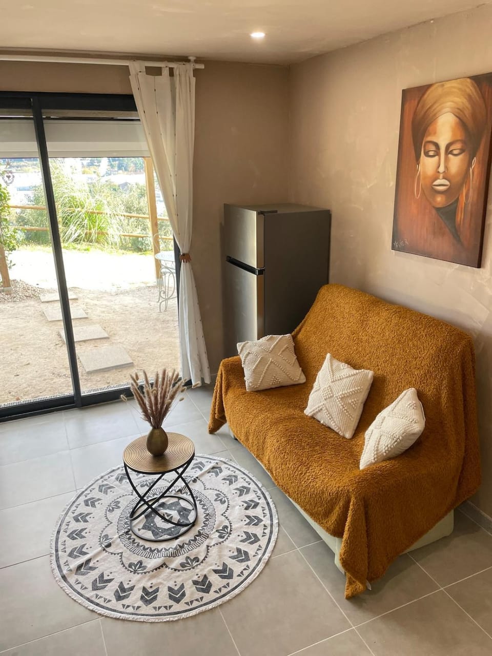 Doux-Jasmin Apartment in Bourgogne-Franche-Comté