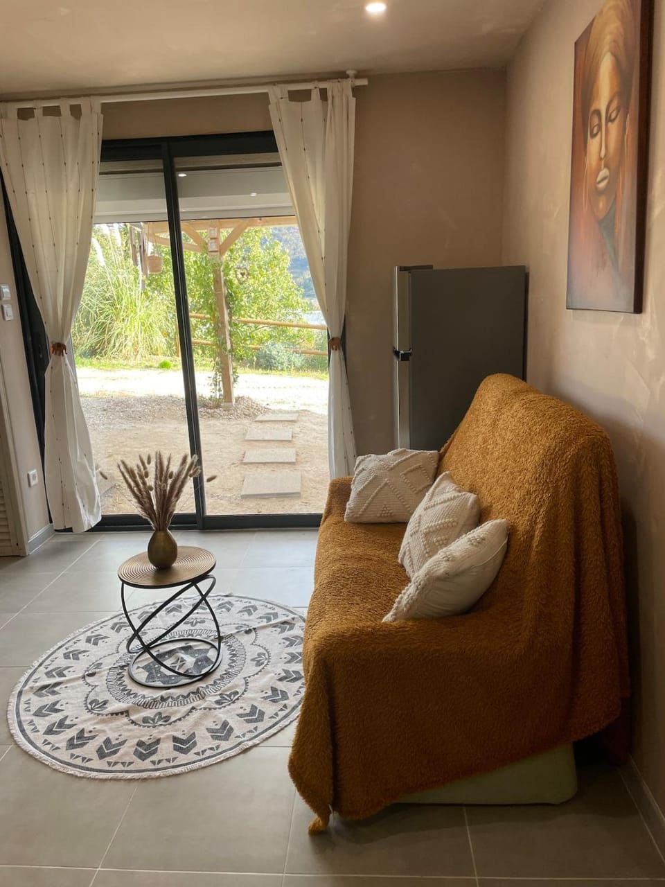 Doux-Jasmin Apartment in Bourgogne-Franche-Comté