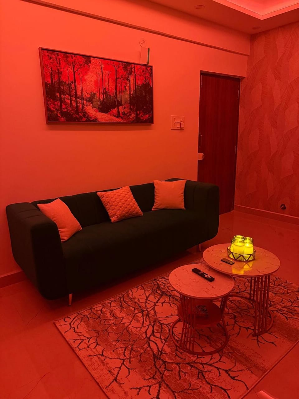 The Golden Hour Home - stylish 1BHK W-Balcony Apartment in Bengaluru