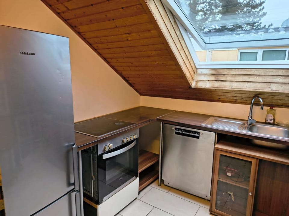 Kitchen or kitchenette, stove, kitchen