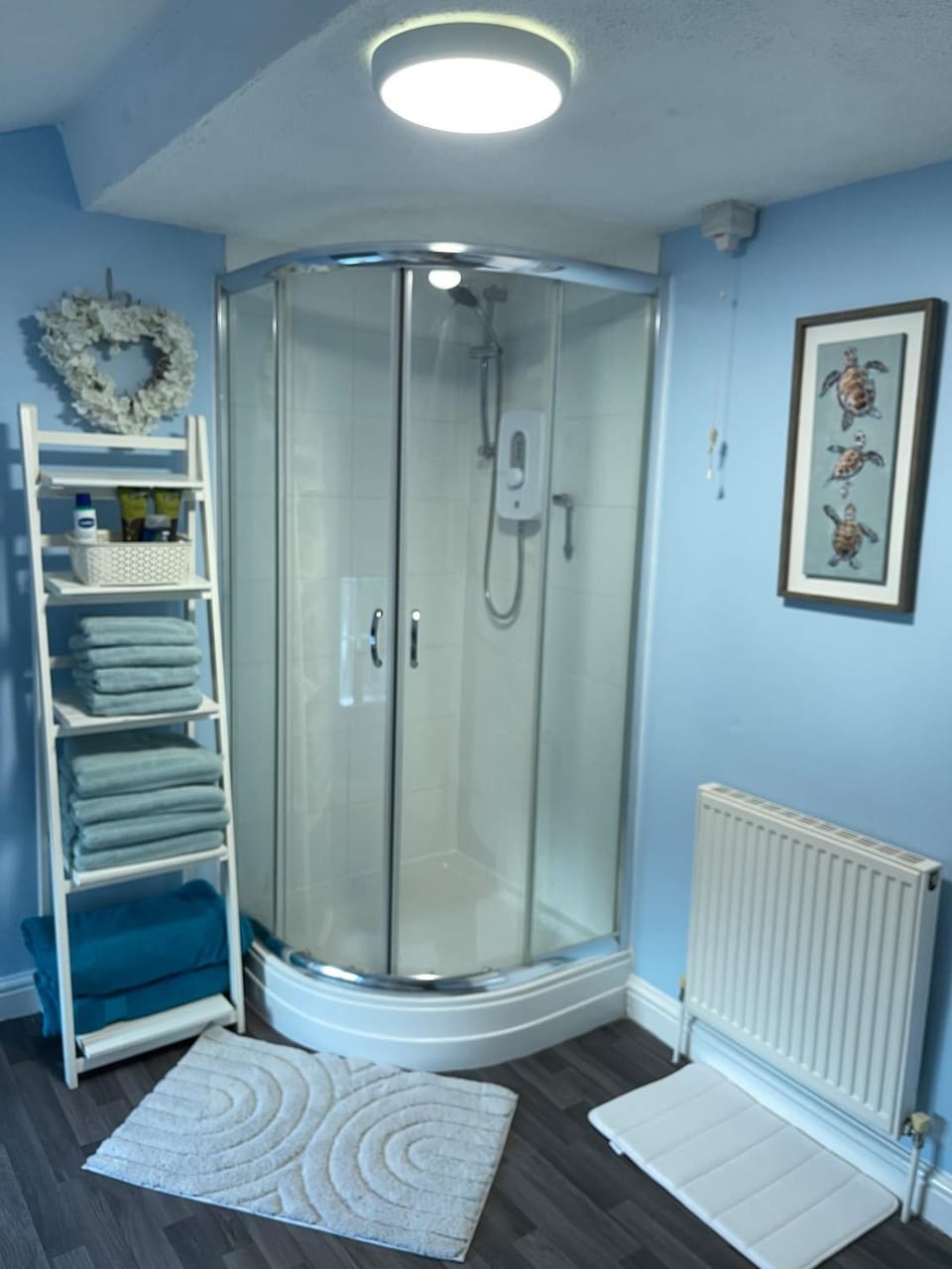 Cute and cosy cottage in the lovely Oxton village Apartment in Wirral