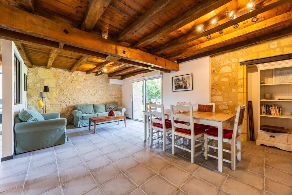 La Ferme - Château Le Noble House in Nouvelle-Aquitaine