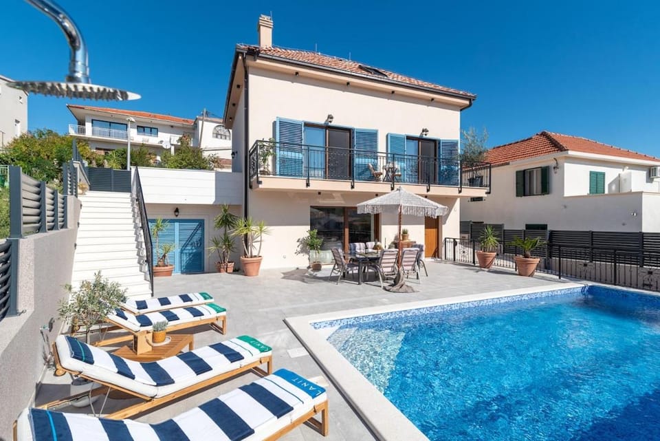 Villa Providenca Villa in Šibenik-Knin County, Croatia